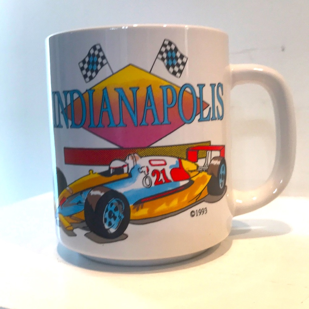 ♥️. 3/$15  Vintage Indianapolis coffee/tea mug